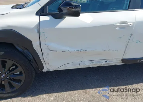 2024 Subaru Outback Onyx Edition z USA, uszkodzony, nr VIN 4S4BTALC3R3279799